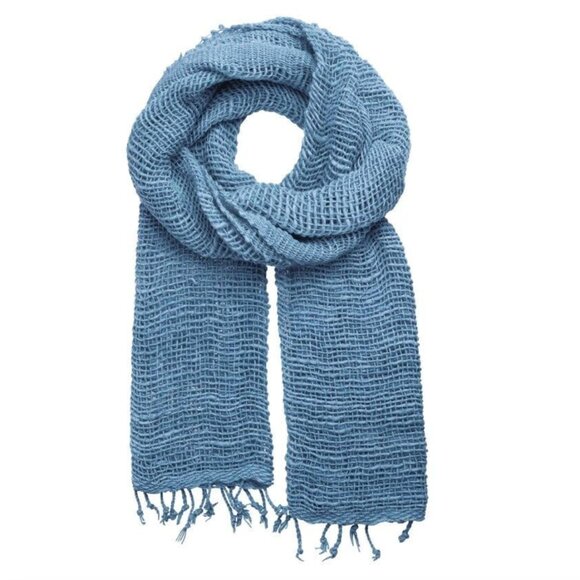 Free weave scarf - Picture 4 of 5